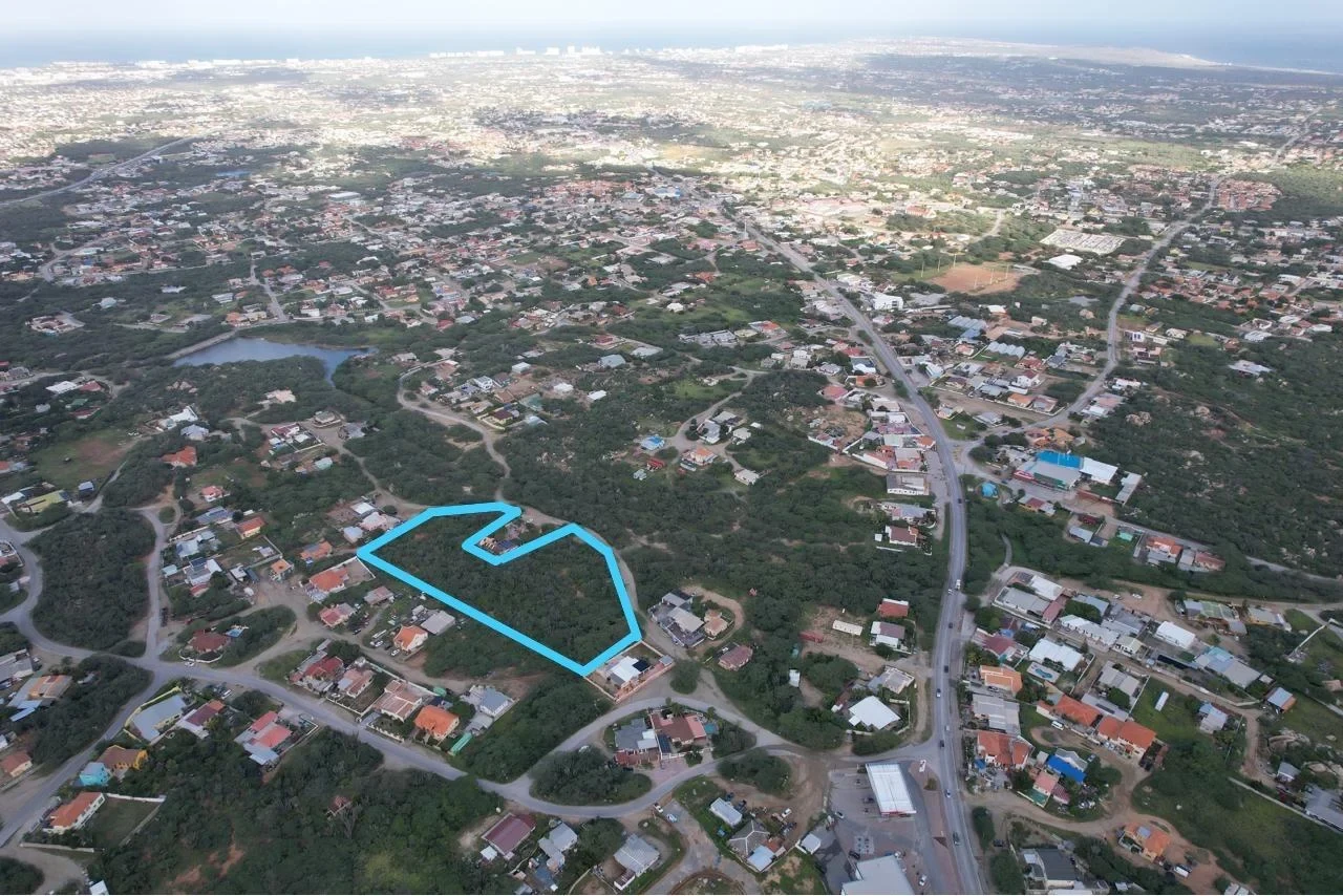 CASA Paradera Lot