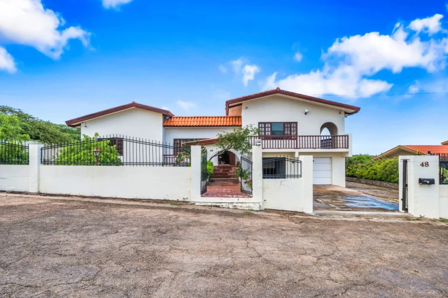 Casa Majestic
