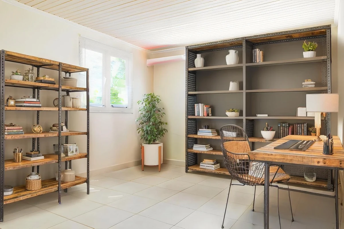 Home office, after virtual staging